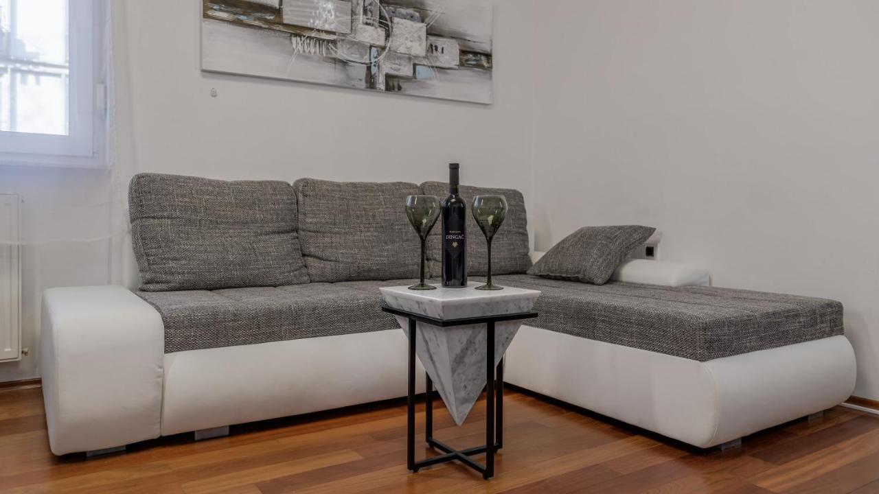 Four Seasons Apartment - Free Parking Zagreb Eksteriør billede
